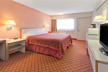 Standard Room, 1 King Bed, Accessible