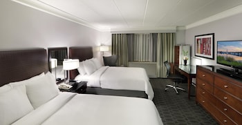 Room, 2 Double Beds, Microwave