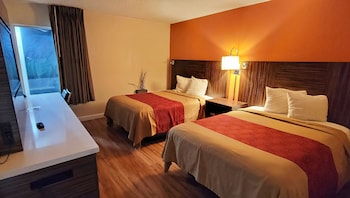 Standard Suite, 2 Double Beds, Non Smoking, Refrigerator & Microwave