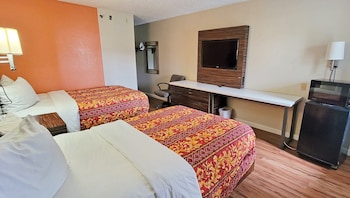 Standard Suite, 2 Double Beds, Non Smoking, Refrigerator & Microwave