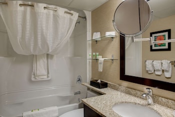 Standard Room, 2 Queen Beds, Non Smoking, Refrigerator