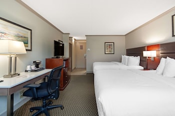 Standard Room, 2 Queen Beds, Non Smoking, Fireplace