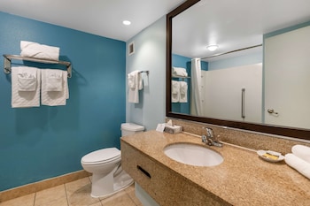 Standard Room, 2 Queen Beds, Non Smoking, Refrigerator & Microwave