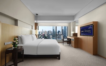 Yatai Tower Deluxe Suite