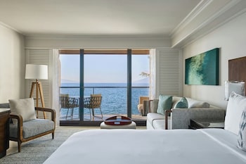 Room, 1 King Bed, Balcony, Oceanfront