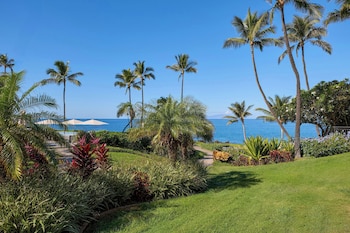 Room, 1 King Bed, Lanai, Ocean View (Sundeck, Ground Floor)