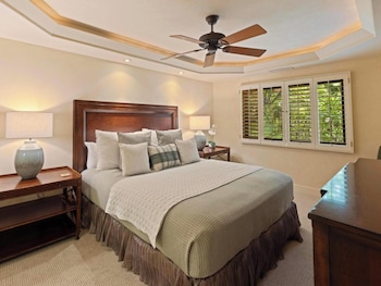 Condo, 2 Bedrooms, Oceanfront (F208)