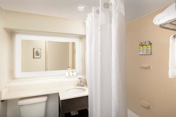 Standard Room, 2 Queen Beds