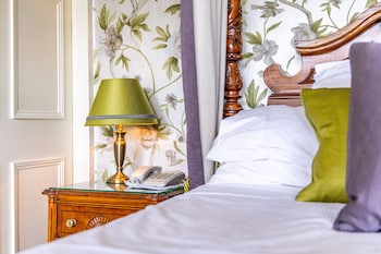 Executive Room, 1 Double Bed, Non Smoking (with a view)