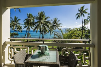 Classic Room, 1 King Bed (Moorea Island View)