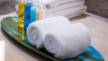 Suite, 1 King Bed, Non Smoking, Refrigerator & Microwave