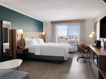 Standard Room, 1 King Bed