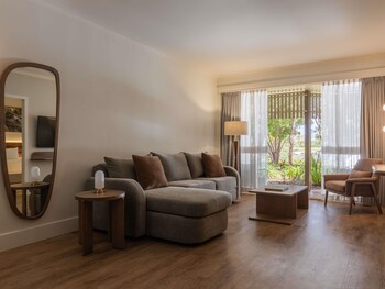 Deluxe Suite, 1 Bedroom, Lagoon View