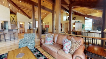Luxury House, 4 Bedrooms (Platinum)