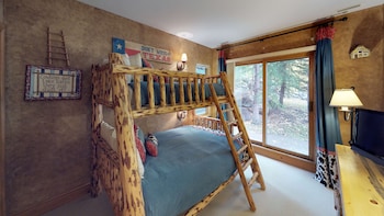 Condo, 4 Bedrooms (Platinum)