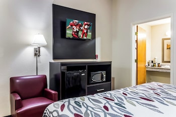 Deluxe Room, 1 King Bed, Accessible, Non Smoking