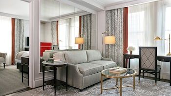 Premium Suite