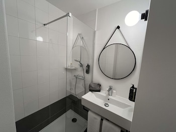 Standard Room, 2 Twin Beds