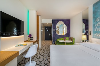 Superior Family connecting room