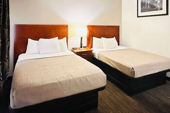 Suite, Multiple Beds, Non Smoking (Upgrade)