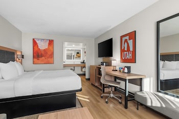 Room, 1 King Bed, Accessible, Non Smoking