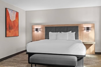 Suite, 1 King Bed, Non Smoking