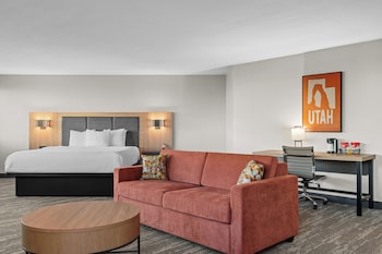 Suite, Multiple Beds, Non Smoking