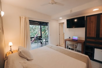Standard Double Room, 1 King Bed
