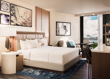 Remus 1 King (Newly Renovated)