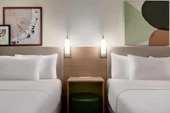 Room, 2 Queen Beds
