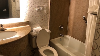 Standard Room, 2 Queen Beds (Pet Friendly)