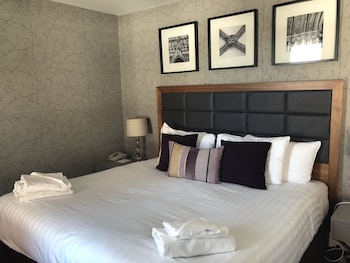 Executive Room, 1 King Bed, Non Smoking