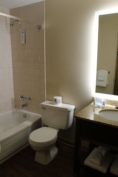 Studio Suite, 2 Queen Beds, Non Smoking, Ocean View