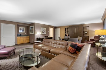 Room, Non Smoking (1 SOFABED PARLOR)