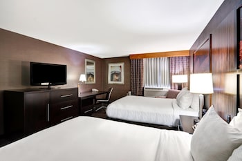 Deluxe Room, 1 Queen Bed, Accessible, Bathtub (Mobility)