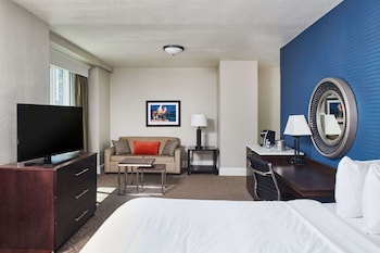 Junior Suite, 1 King Bed