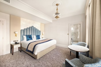 Premium Room, 1 King Bed, Sea View