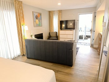 Premium Studio, 1 King Bed