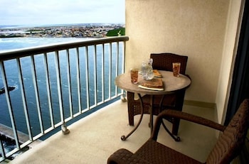 Studio Suite, 2 Double Beds, Kitchenette