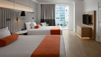 Standard Suite, 2 Queen Beds, Mobility Accessible, City View