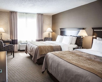 Standard Room, 2 Queen Beds, Non Smoking
