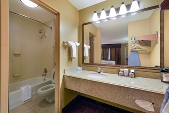 Standard Room, 2 Double Beds, Non Smoking