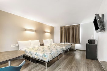 Standard Room, 2 Double Beds, Smoking