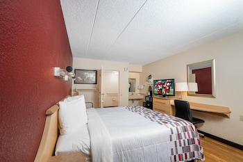 Superior Room, 1 King Bed, Accessible (Roll-In Shower, Smoke Free)