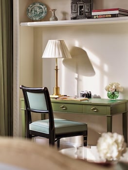 Room (Prestige)