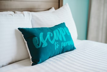 Deluxe Room, Multiple Beds