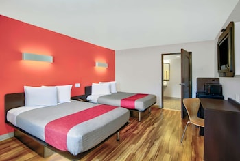 Standard Room, 2 Queen Beds, Smoking