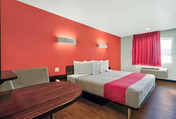 Standard Room, 1 King Bed, Non Smoking
