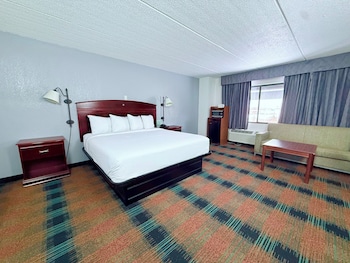 Business Room, 1 King Bed with Sofa bed, Non Smoking