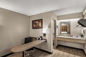 Superior Room, 1 King Bed, Non Smoking